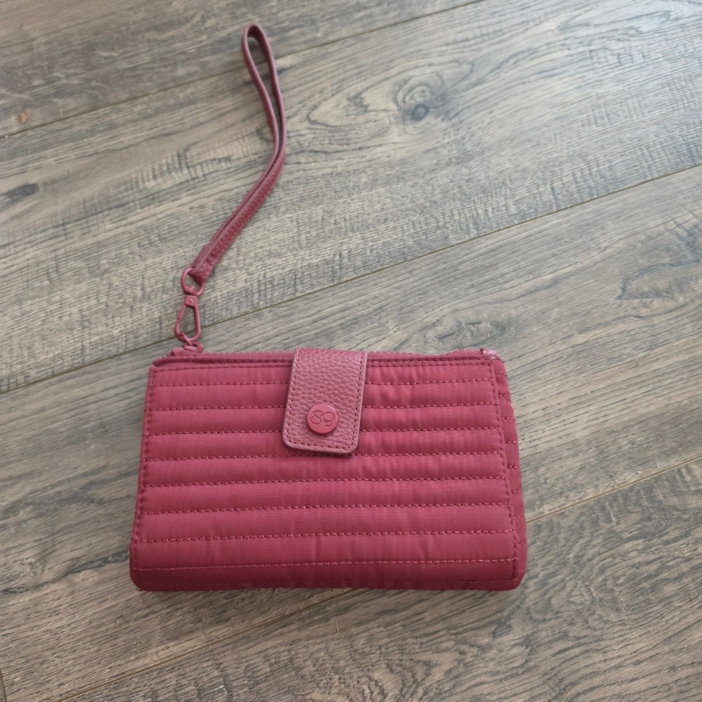 Stephanie Johnson Quilted Wristlet Wallet Berry Wine Nylon Travel Organizer